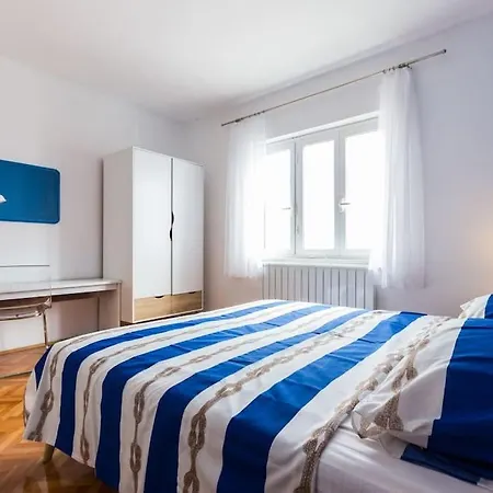 Beautiful 6bd House / Ideal For Larger Grups! Tatil Evi