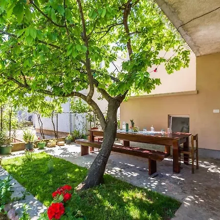 Tatil Evi Beautiful 6bd House / Ideal For Larger Grups!