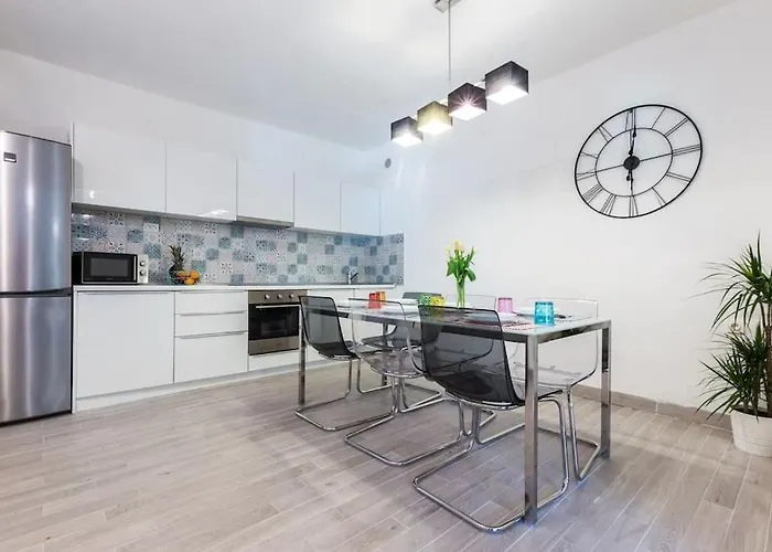 Beautiful 6bd House / Ideal For Larger Grups! Prázdninový dům *